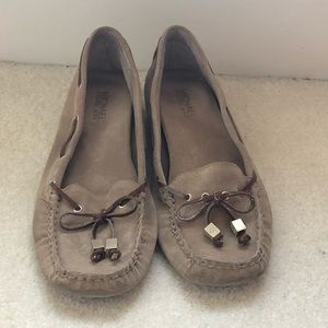 Michael by Michael Kors flats size 10